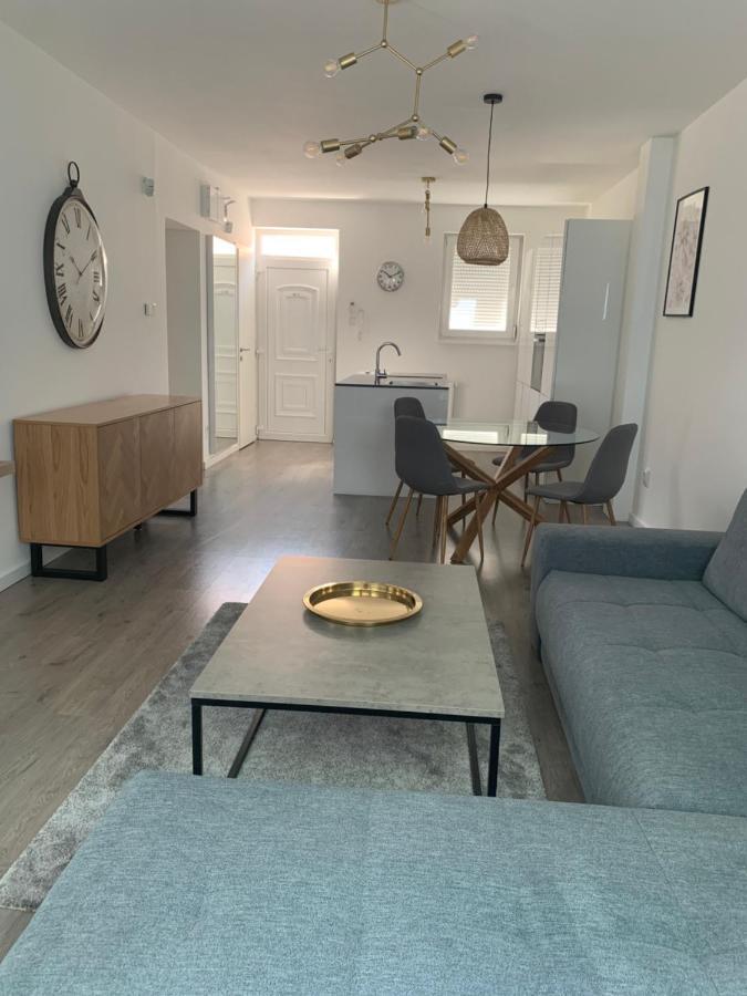 Gabica Apartman Дебрецен Экстерьер фото
